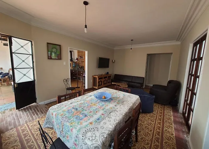 Joe N' Host Bed & Breakfast